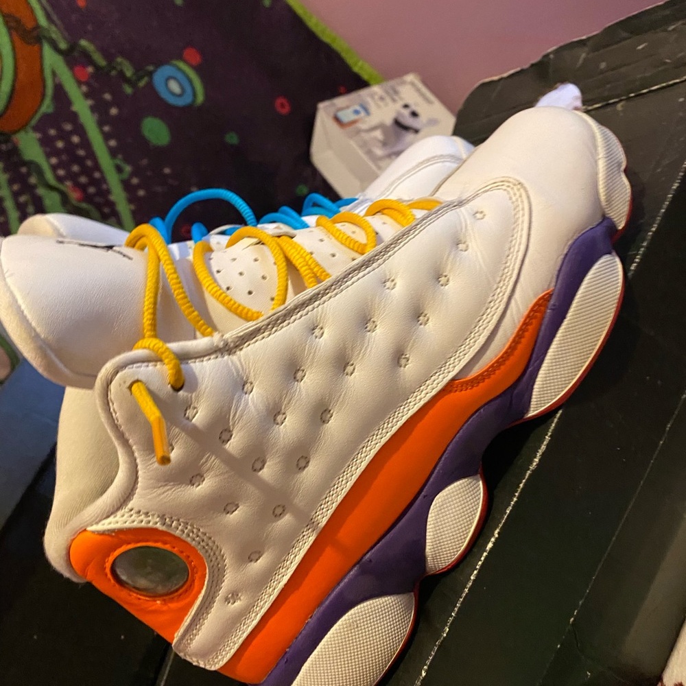 Jordan 13 playground size 6y
